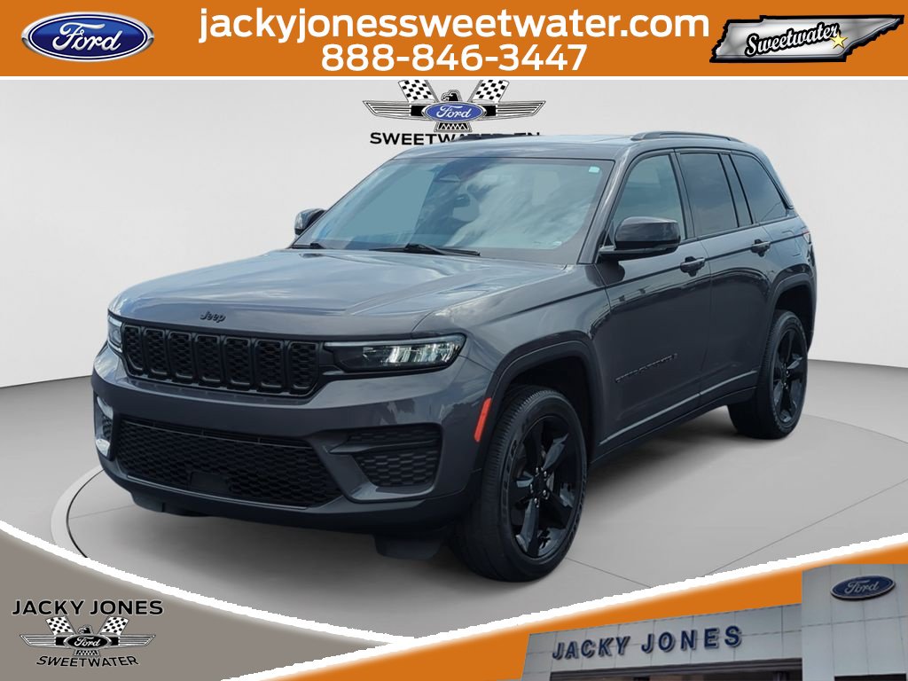 Used 2023 Jeep Grand Cherokee Altitude