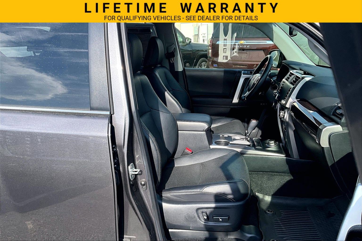 Used 2023 Toyota 4Runner Limited AWD/4WD image 7
