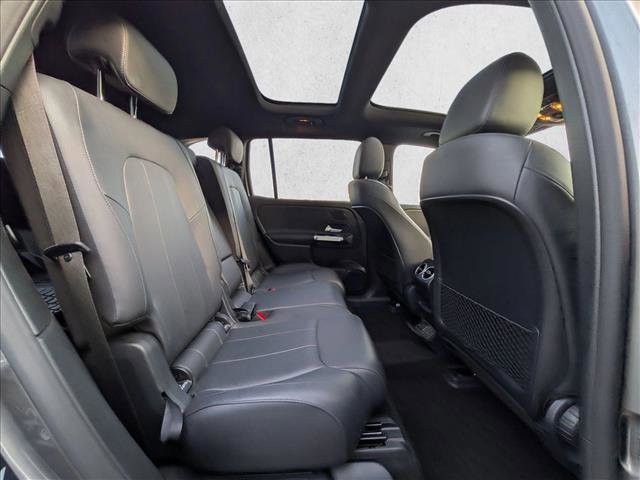 Certified 2022 Mercedes-Benz EQB 350 4MATIC image 21