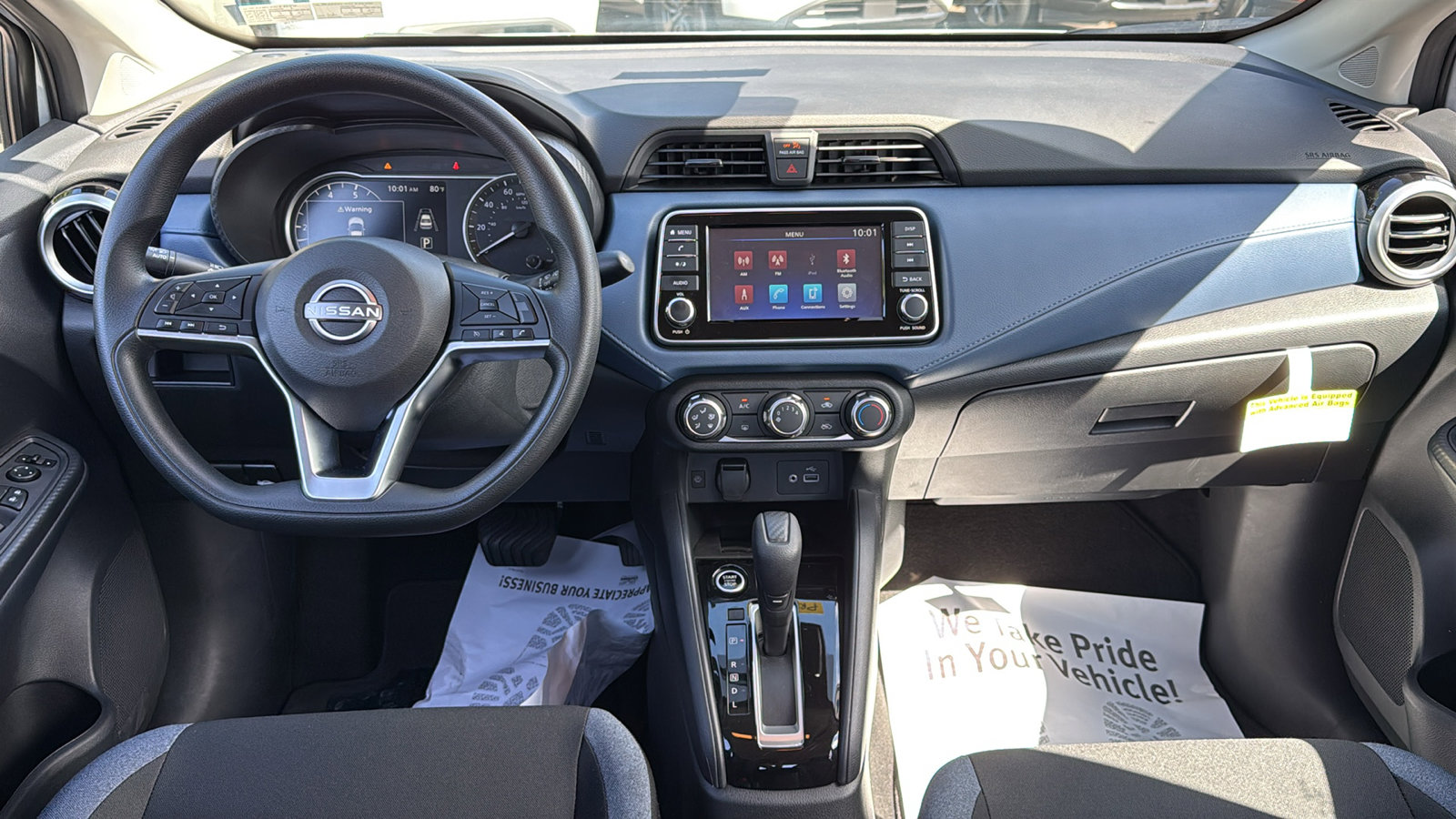 Certified 2025 Nissan Versa SV w/ Trunk Package FWD image 5
