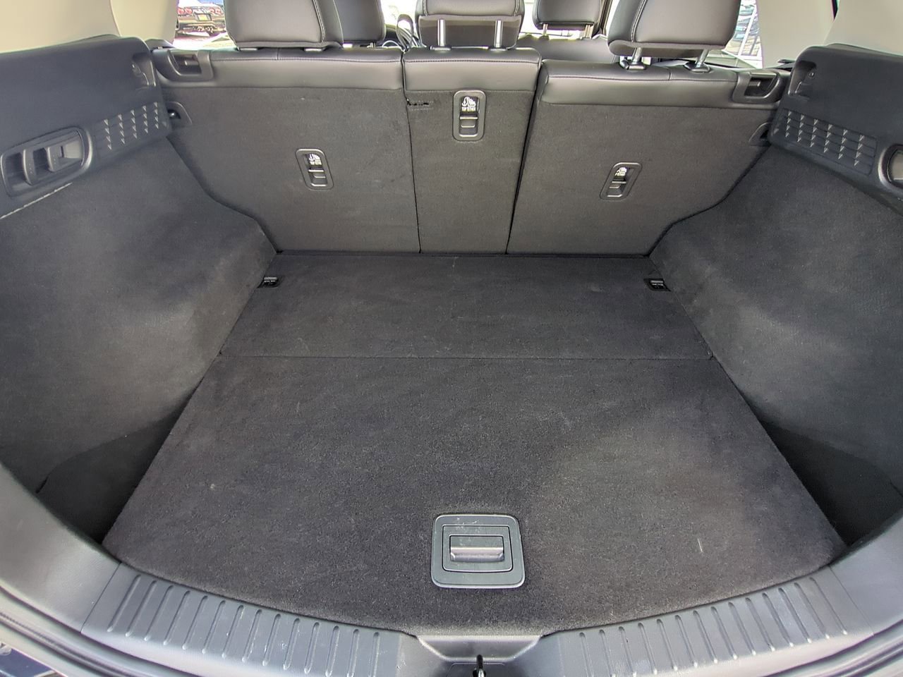 Used 2025 MAZDA CX-5 AWD 2.5 S w/ Preferred Package image 26