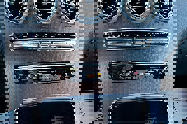 Certified 2022 Mercedes-Benz GLC 300 4MATIC image 18