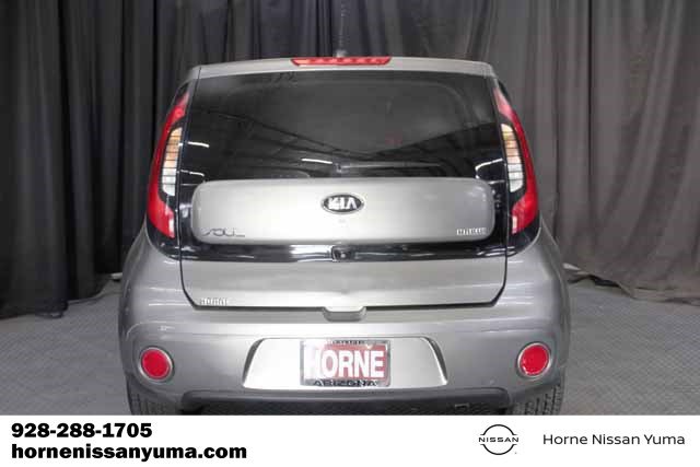 Used 2017 Kia Soul + image 15