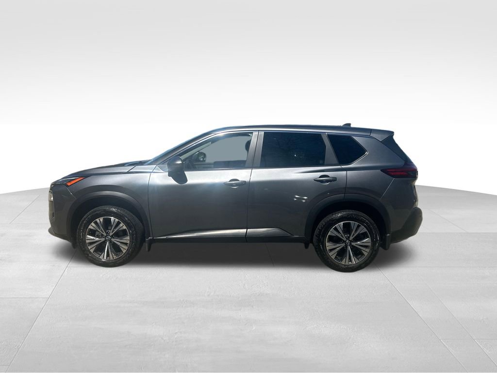 Used 2023 Nissan Rogue SV AWD/4WD image 2
