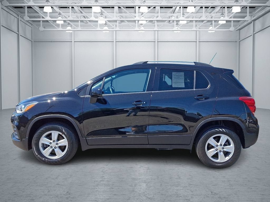 Certified 2022 Chevrolet Trax LT w/ Driver Confidence Package AWD/4WD image 8