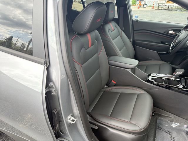 New 2026 Chevrolet Trax RS w/ Driver Confidence Package FWD image 18