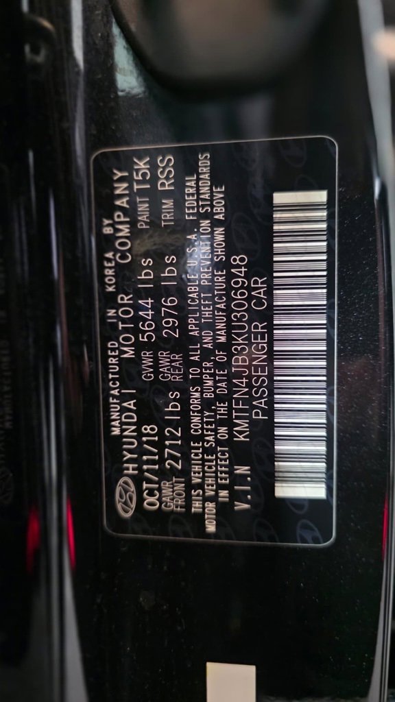 Used 2019 Genesis G80 3.3T Sport image 28