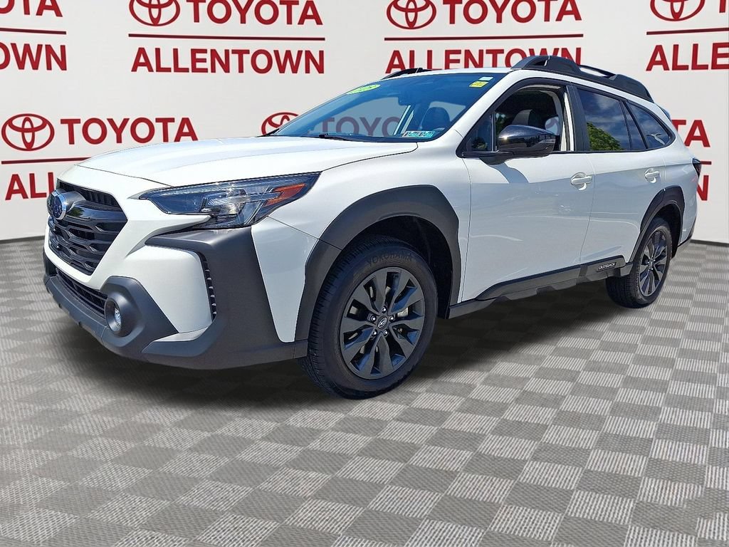 Used 2025 Subaru Outback Onyx Edition AWD/4WD image 3