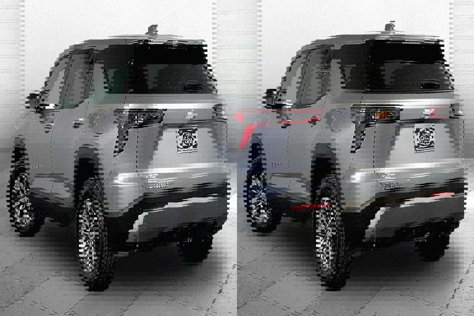 Used 2025 Chevrolet Equinox LT image 11