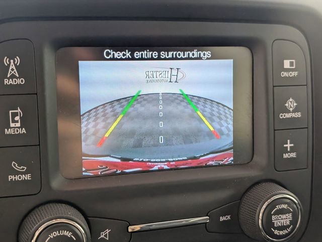 Used 2017 Jeep Renegade Latitude w/ Popular Equipment Group AWD/4WD image 19
