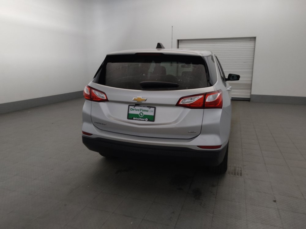 Used 2020 Chevrolet Equinox LS w/ LPO, Cargo Package AWD/4WD image 7