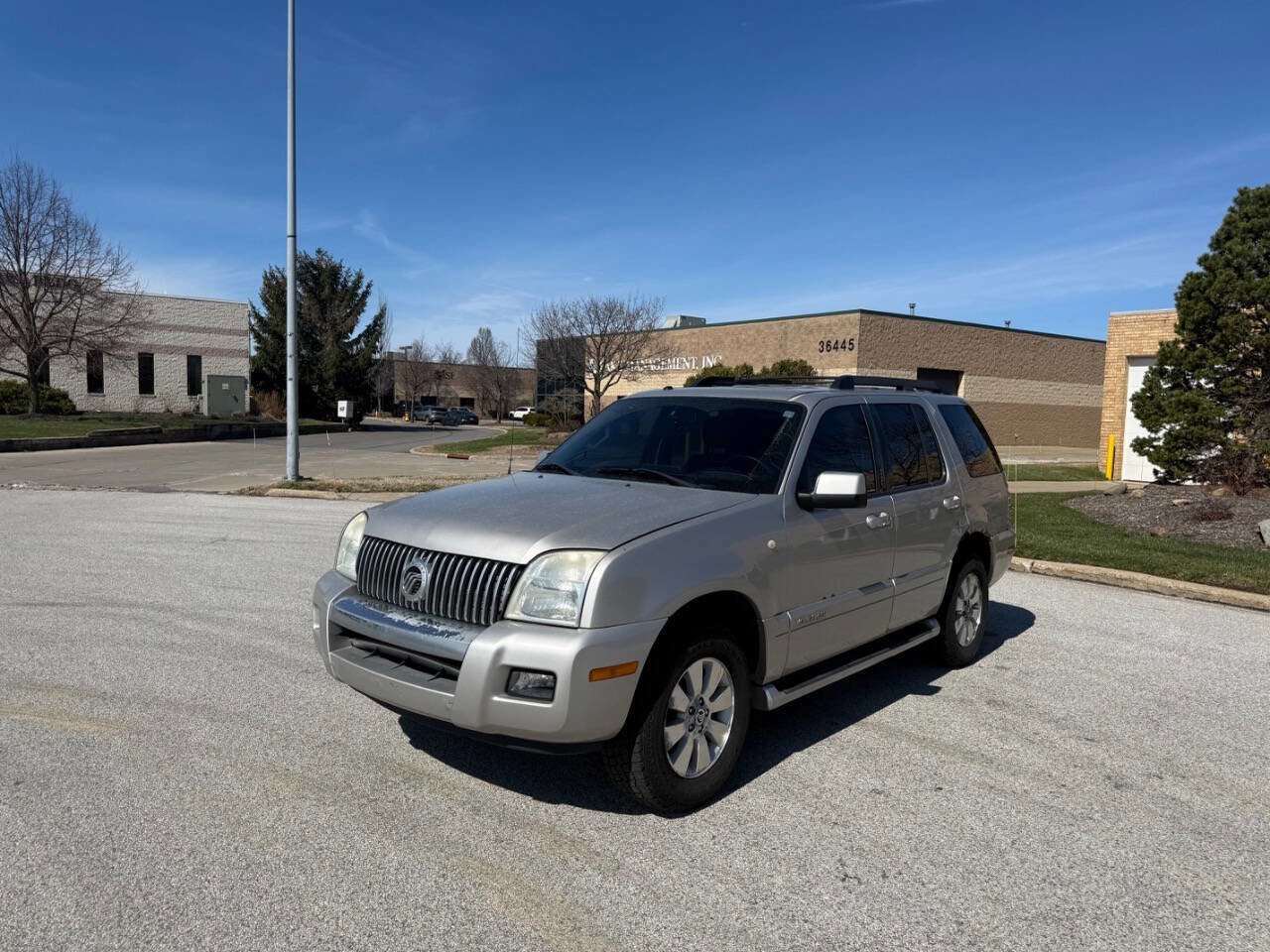 Used 2008 Mercury Mountaineer AWD image 1