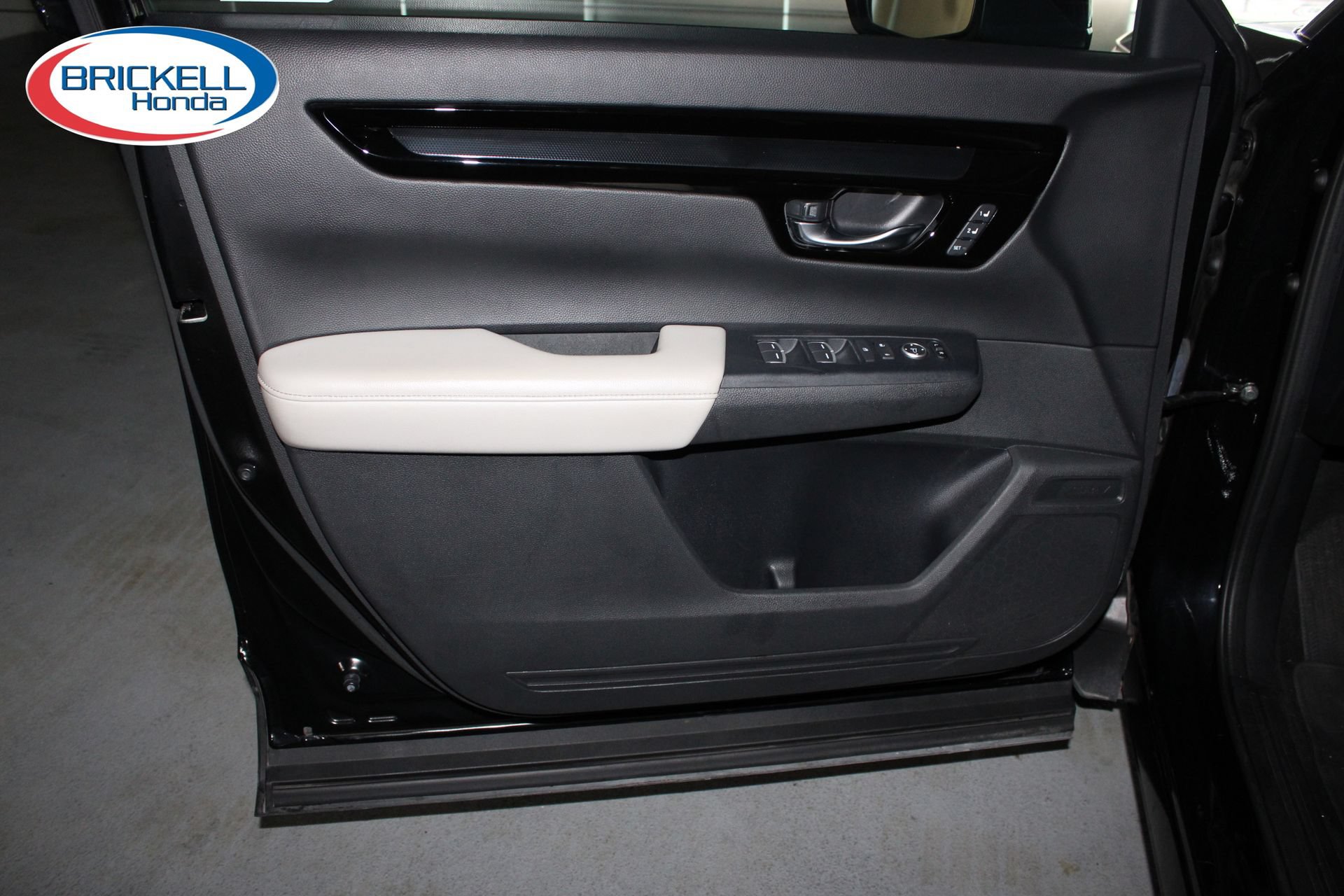 Used 2024 Honda CR-V EX-L image 25