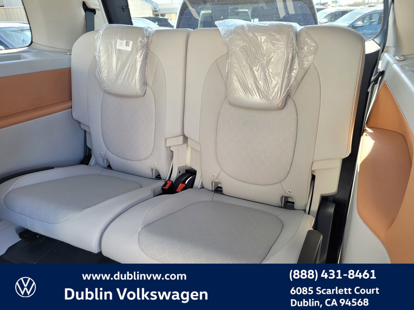 New 2025 Volkswagen ID. Buzz Pro S Plus image 11