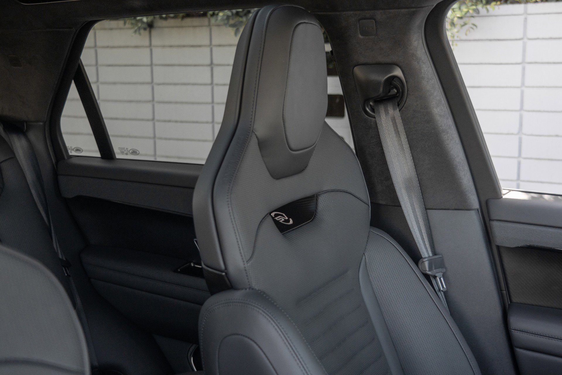 Used 2024 Land Rover Range Rover Sport image 6