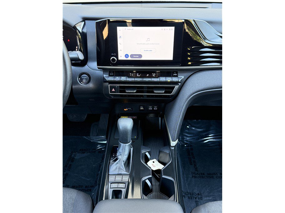 Used 2026 Toyota Camry LE FWD image 11