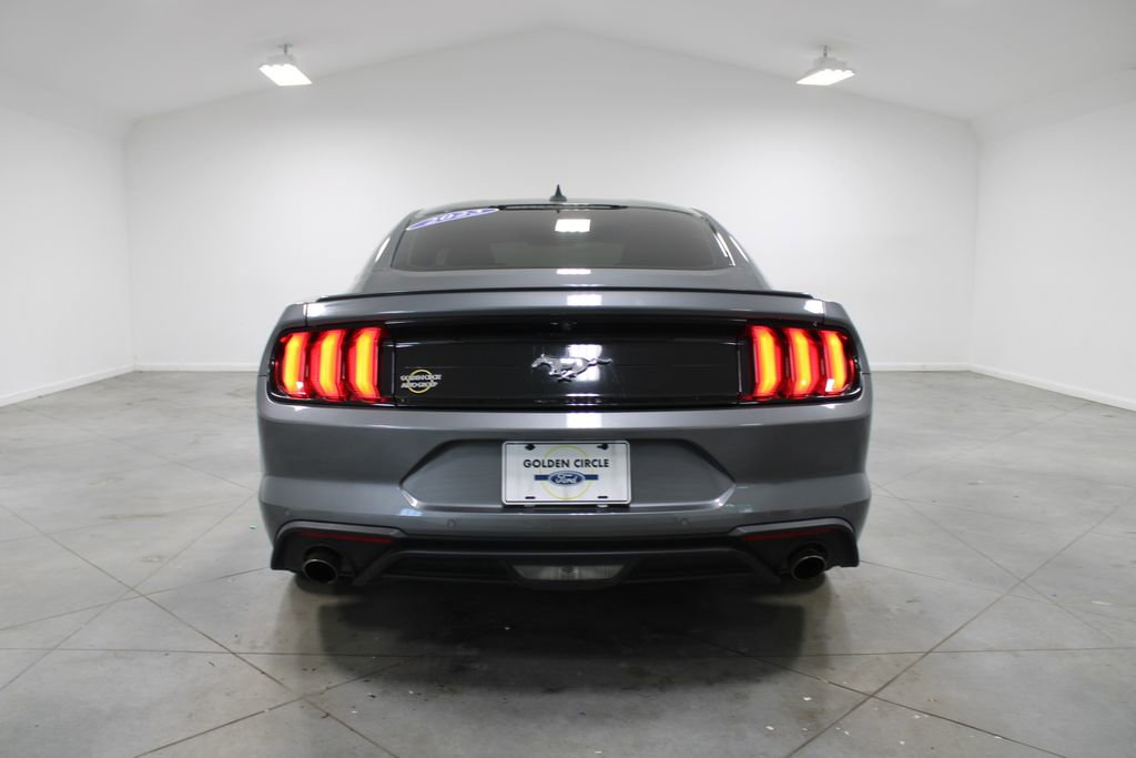 Used 2023 Ford Mustang Premium image 8