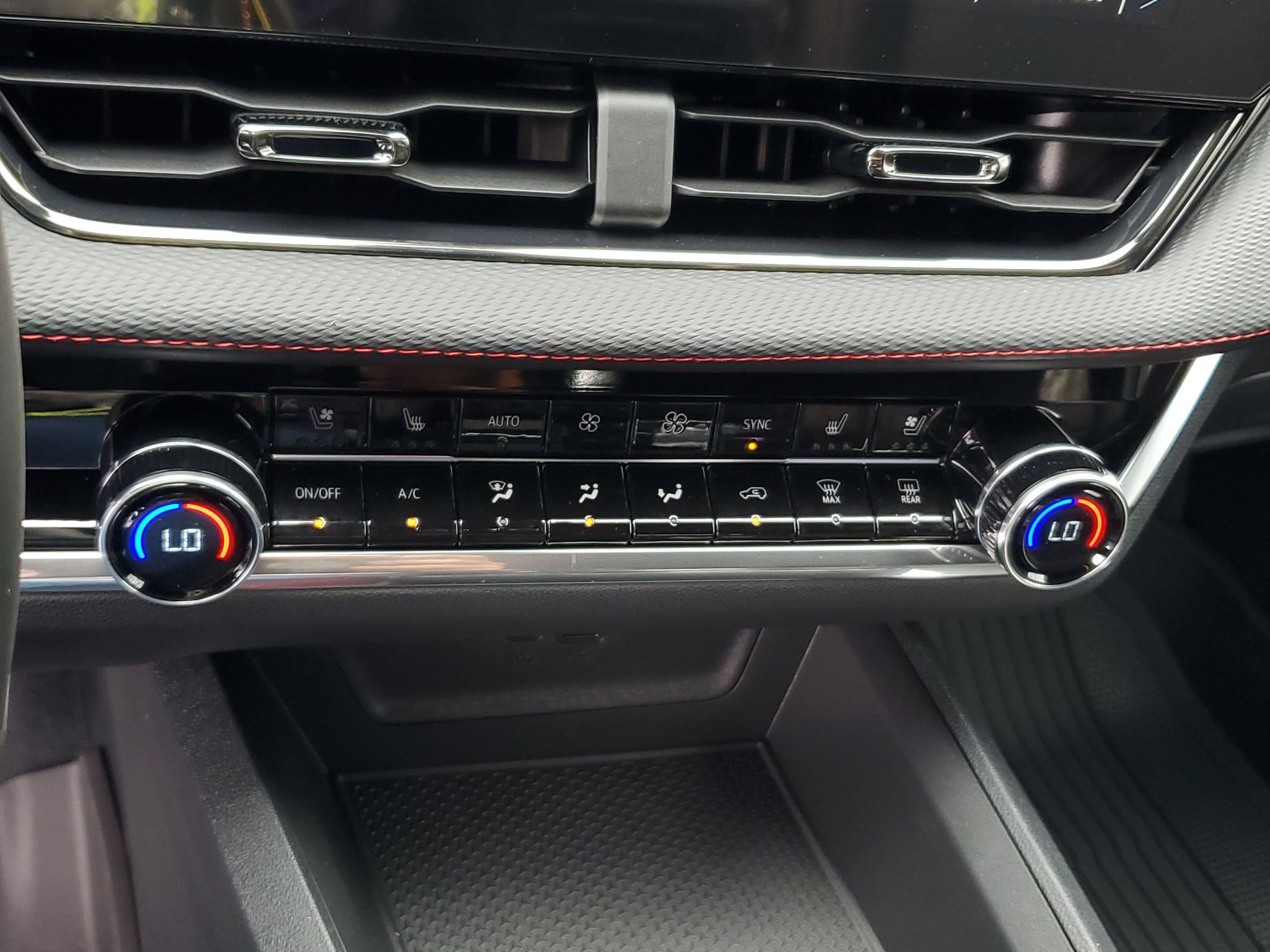 New 2027 Chevrolet Equinox RS w/ Safety and Technology Package AWD/4WD image 27