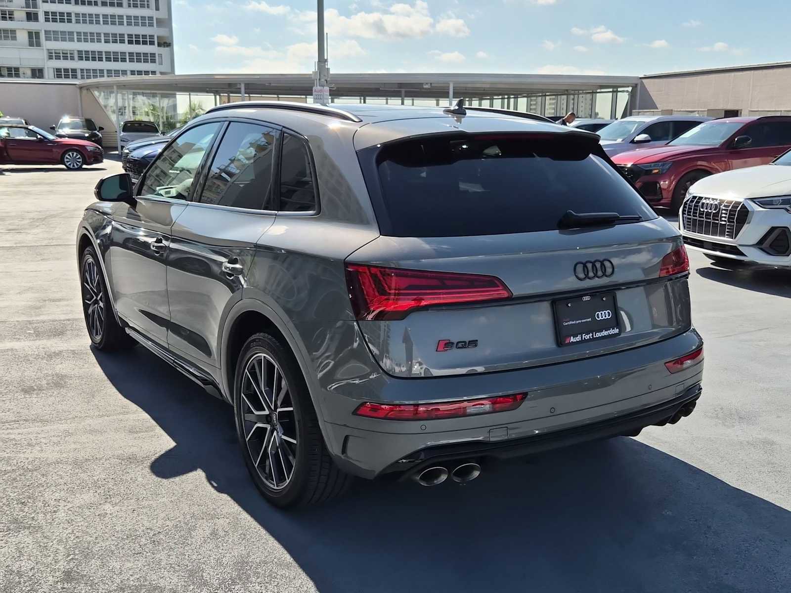 Certified 2023 Audi SQ5 Premium Plus w/ Premium Plus Package image 4