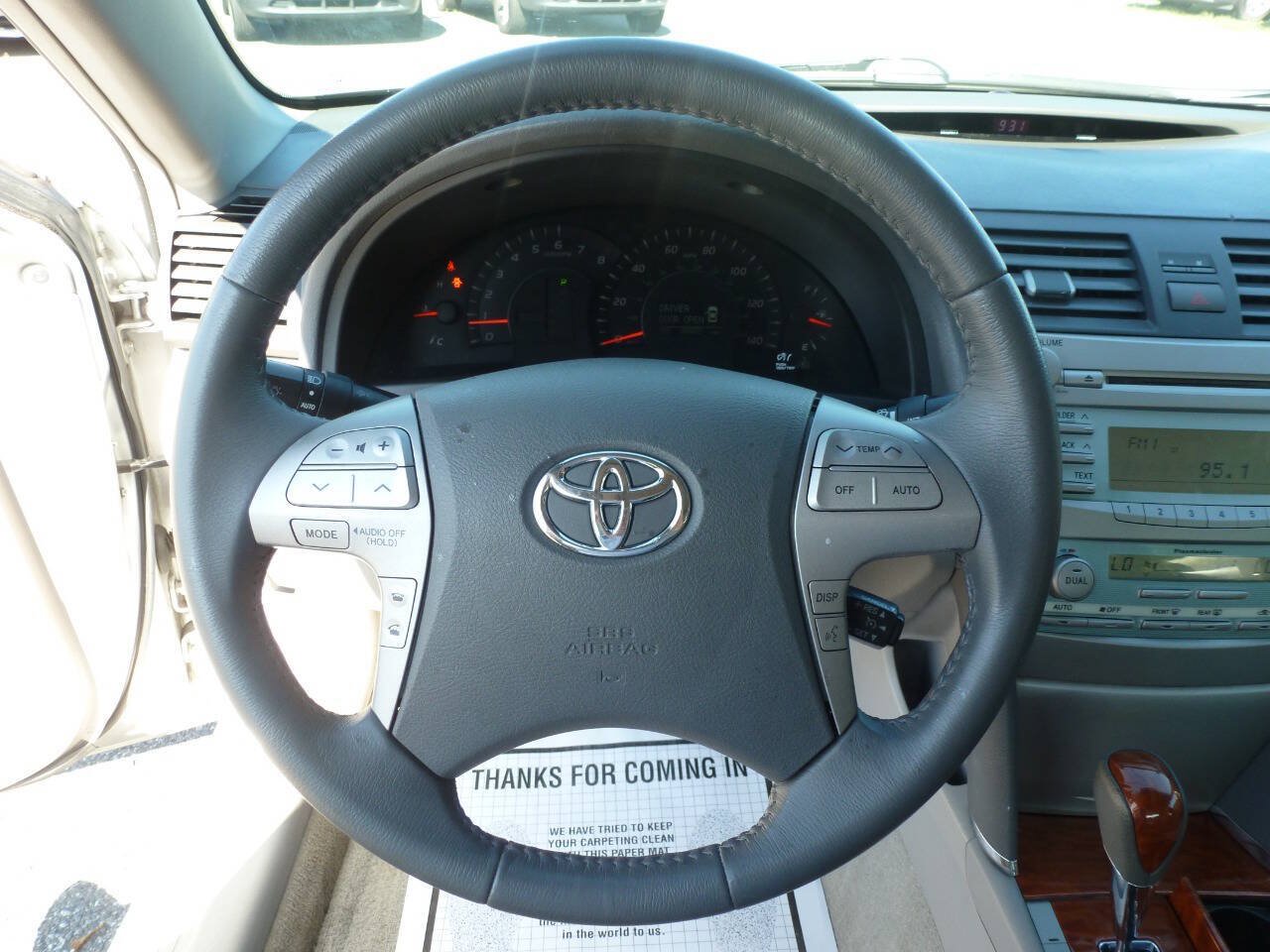 Used 2008 Toyota Camry XLE FWD image 20