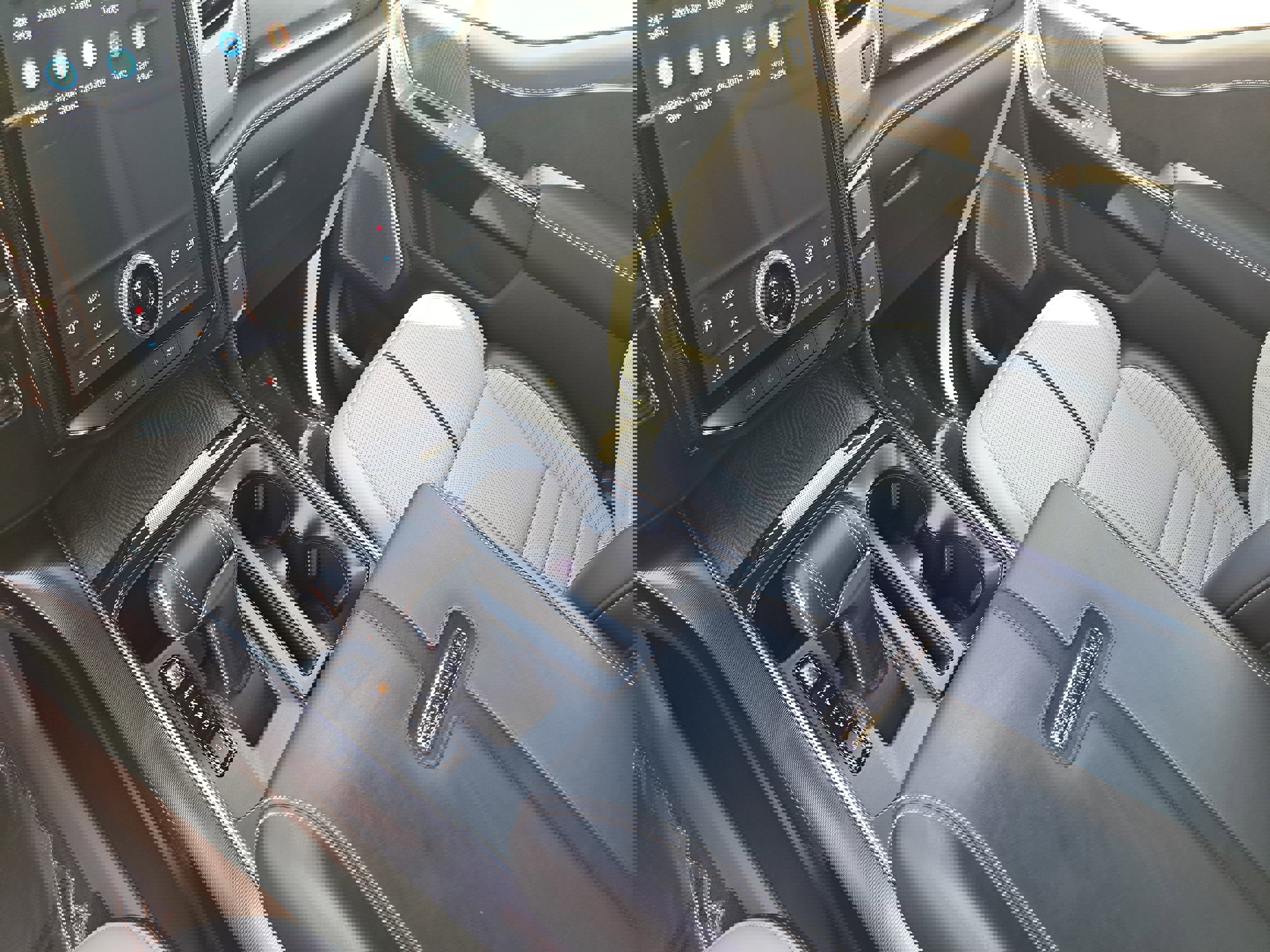 Used 2023 Ford F150 Lightning Platinum AWD/4WD image 24