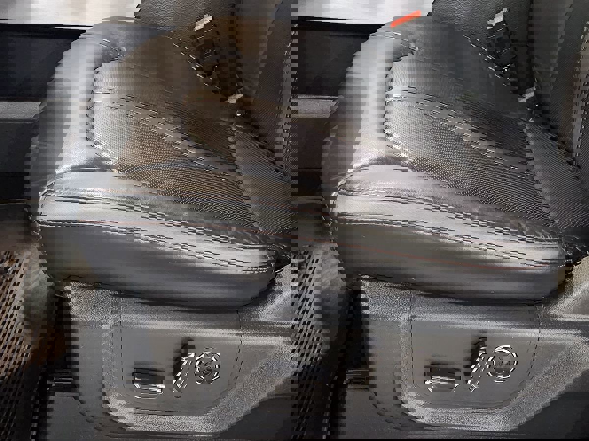 Used 2022 Ford F250 Platinum w/ Tremor Off-Road Package image 44