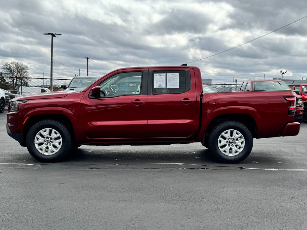 Used 2023 Nissan Frontier SV image 4