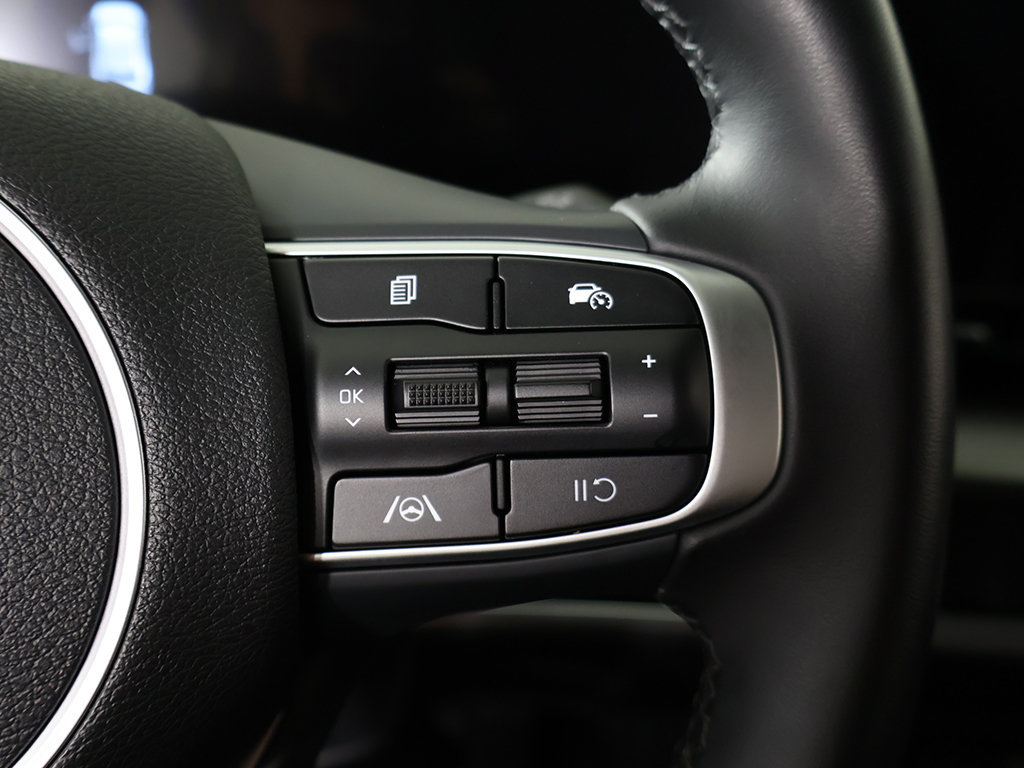 Used 2024 Kia Sportage EX AWD/4WD image 42