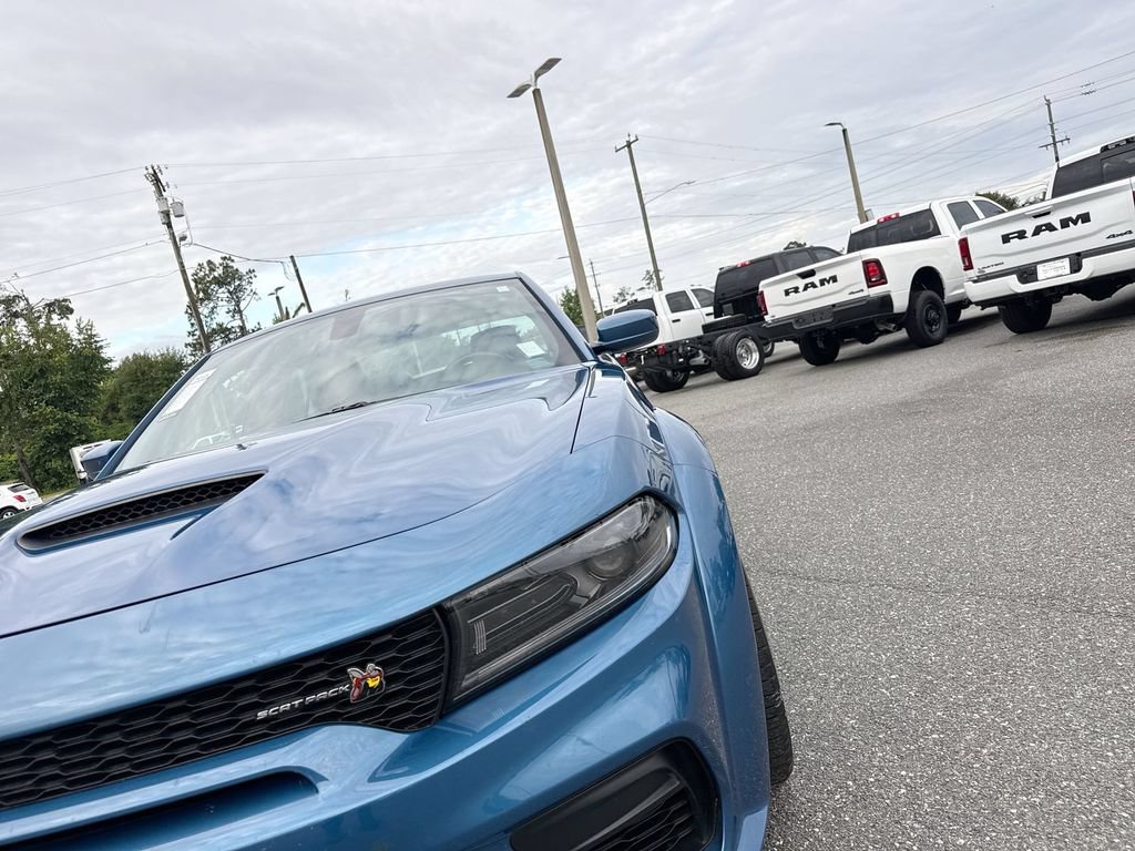 Used 2022 Dodge Charger Scat Pack RWD image 11