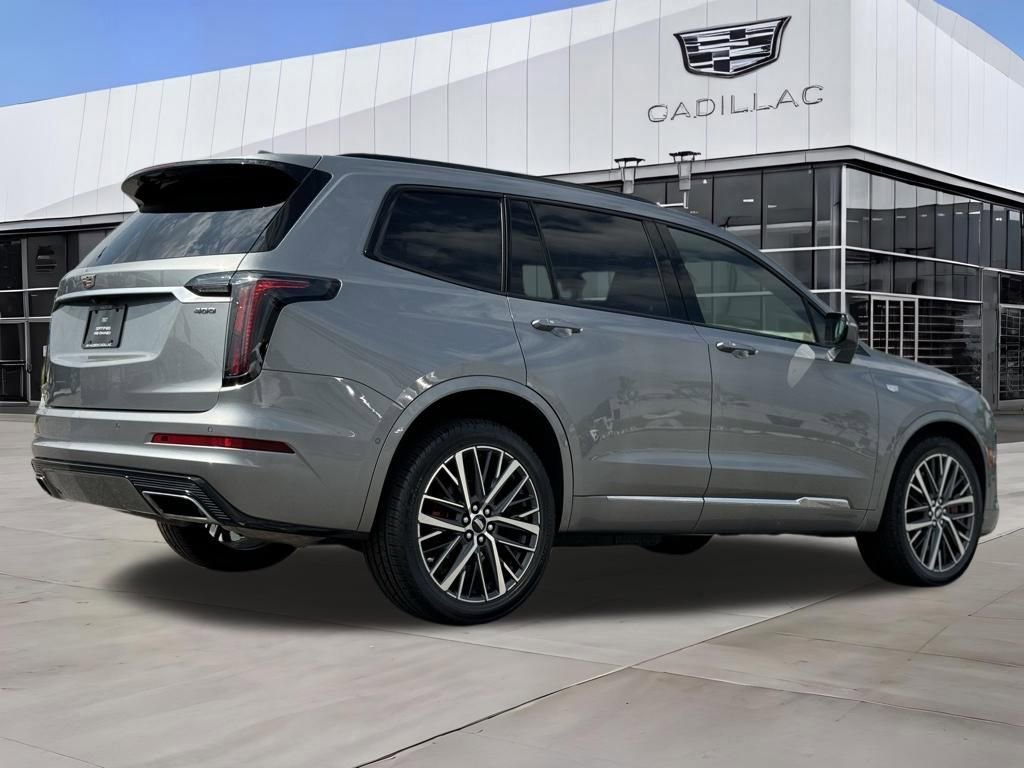 Used 2024 Cadillac XT6 Sport w/ Technology Package AWD/4WD image 7