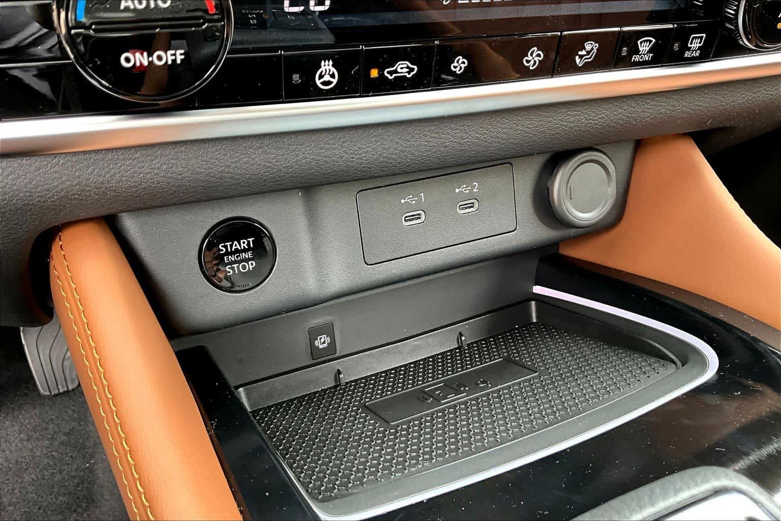 New 2026 Nissan Rogue Platinum AWD/4WD image 13