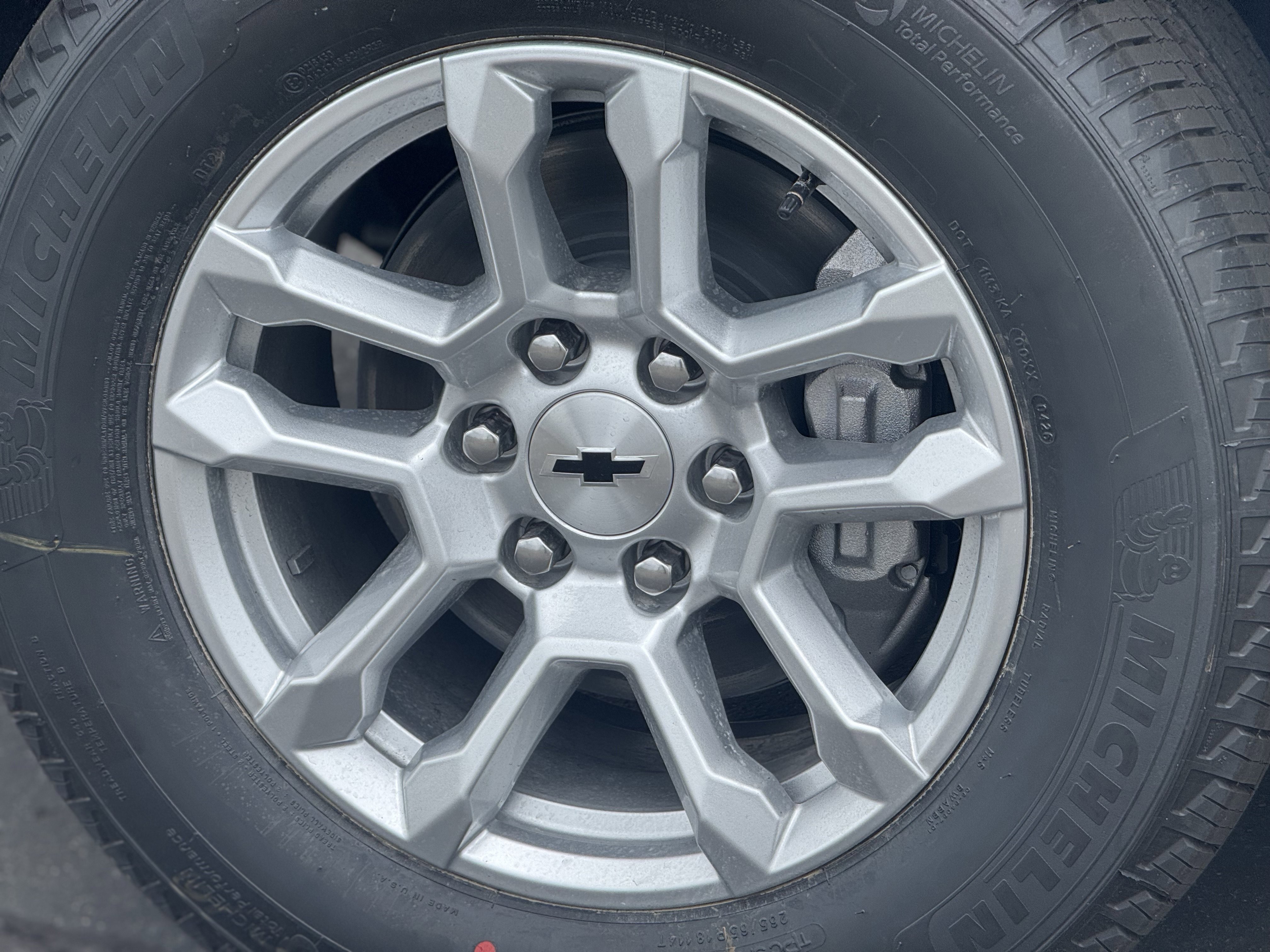 New 2026 Chevrolet Silverado 1500 RST w/ Convenience Package II AWD/4WD image 7