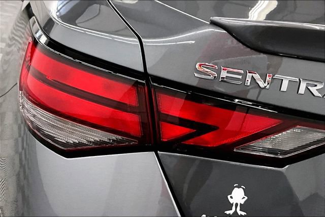 New 2025 Nissan Sentra SR w/ SR Premium Package image 18