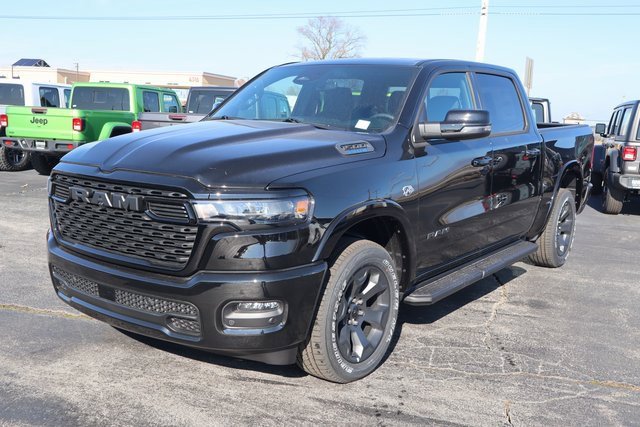 New 2026 RAM 1500 4x4 Crew Cab image 18