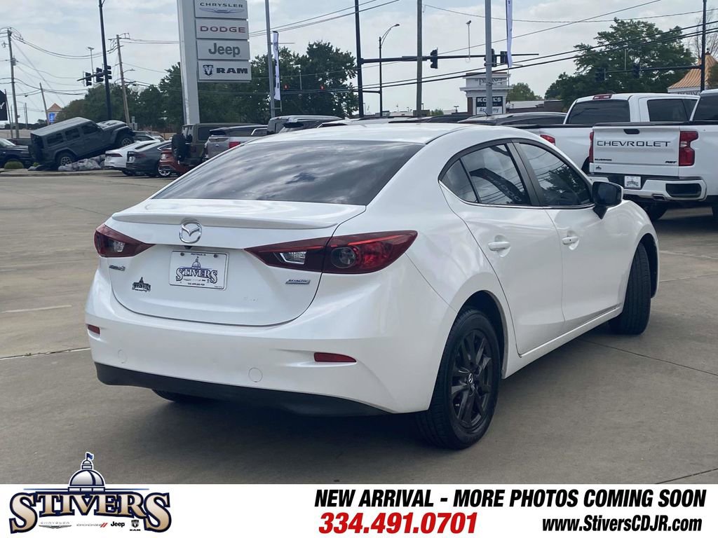 Used 2015 MAZDA MAZDA3 i Touring image 9