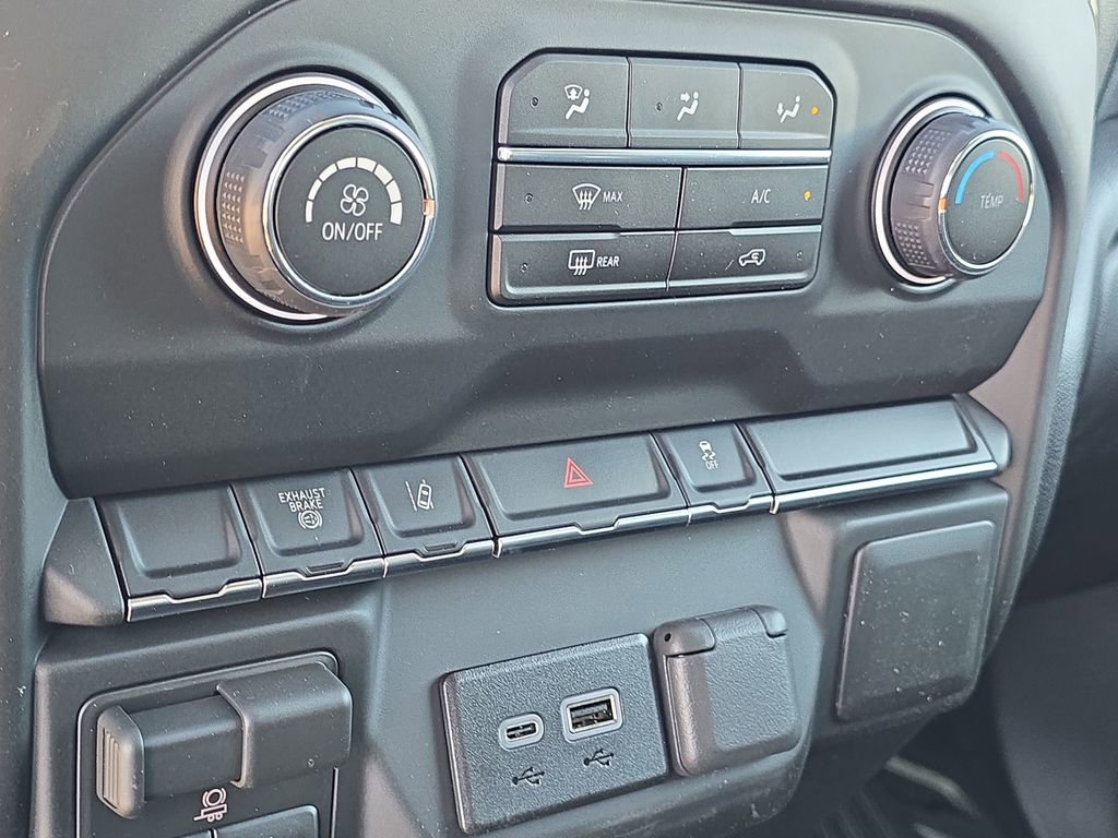 New 2026 Chevrolet Silverado 3500 W/T image 21