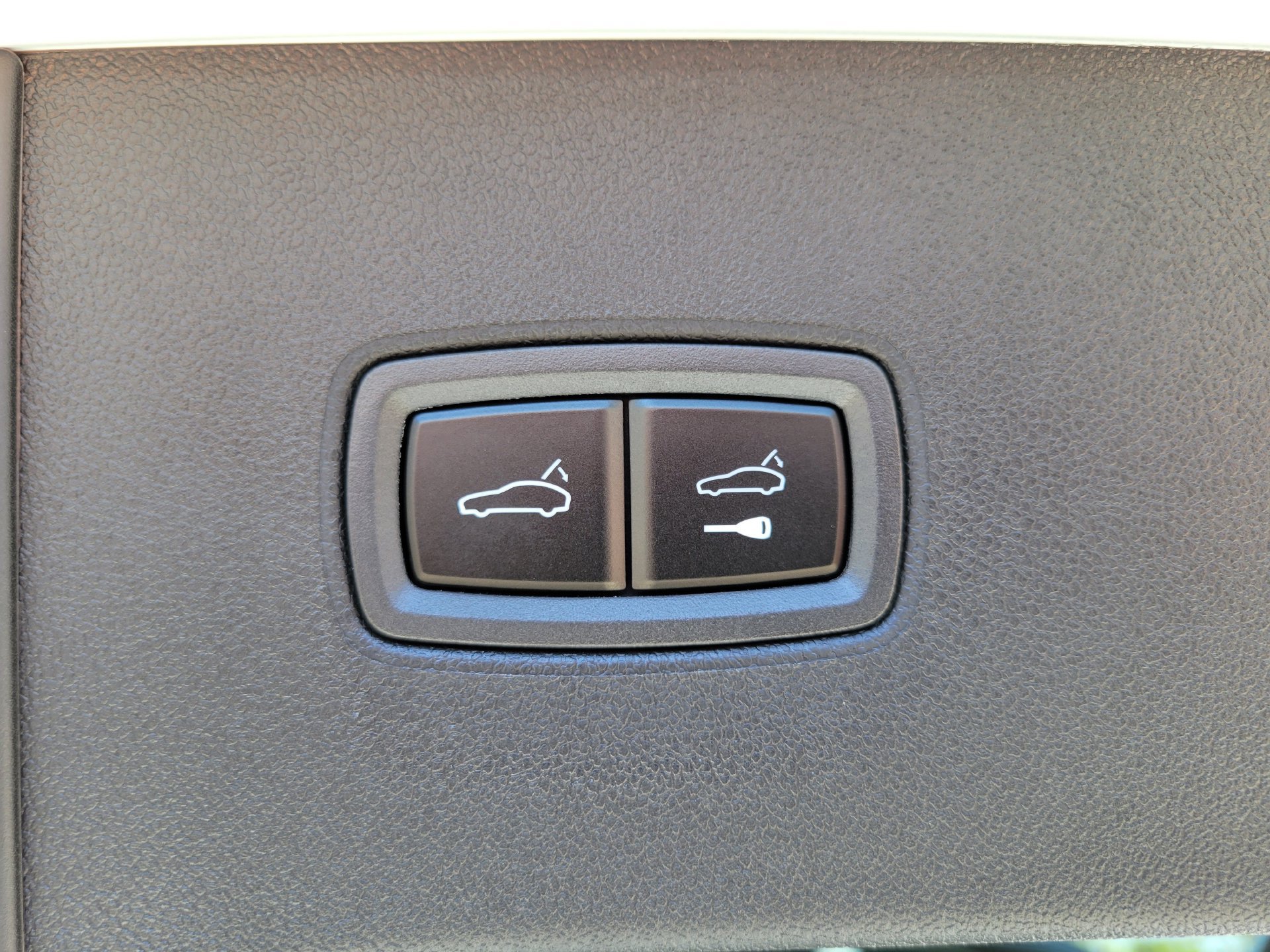 New 2026 Porsche Cayenne S AWD/4WD image 30