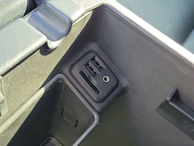 Used 2015 Chevrolet Silverado 1500 LTZ RWD image 33