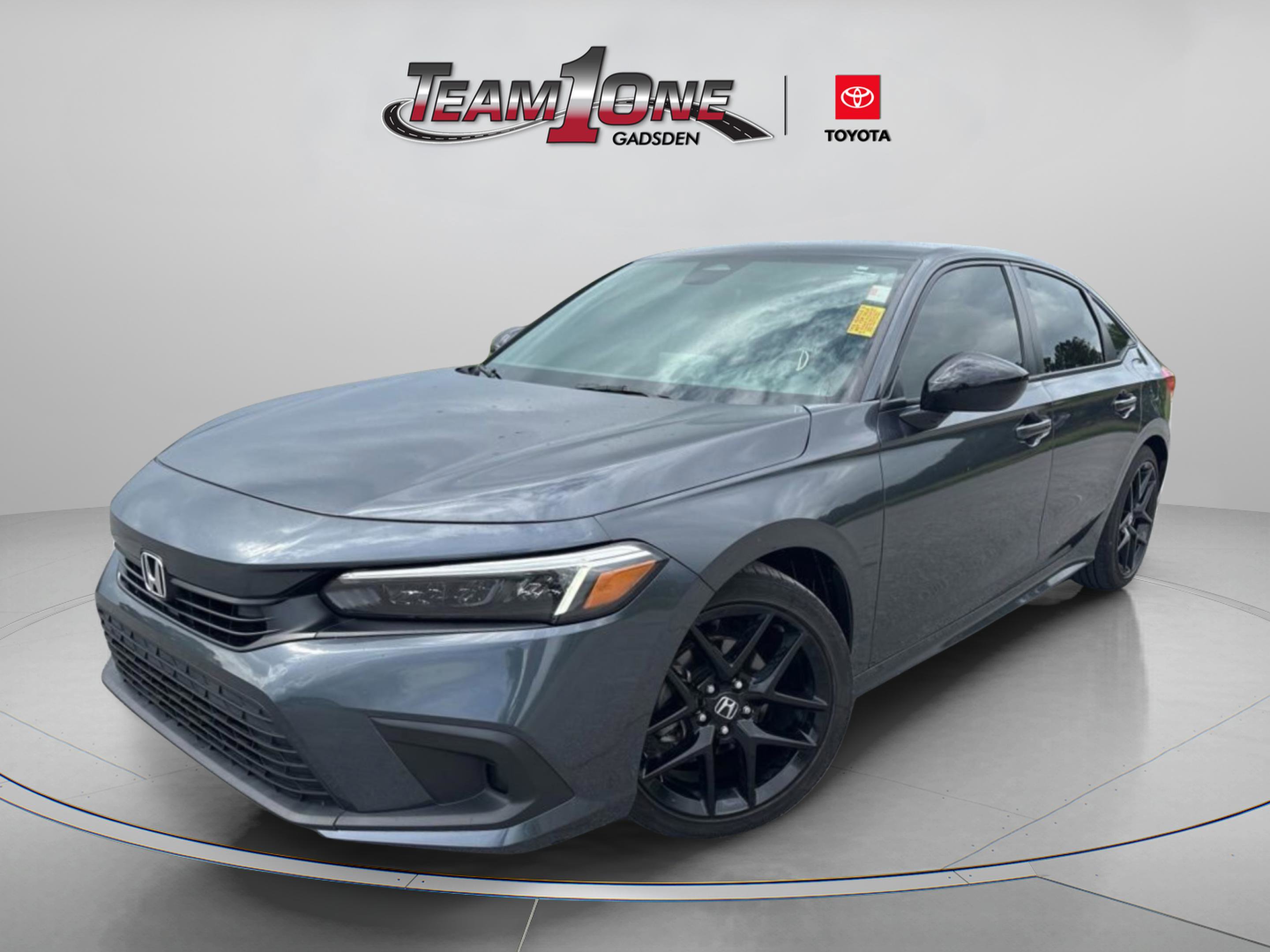 Used 2024 Honda Civic Sport image 4