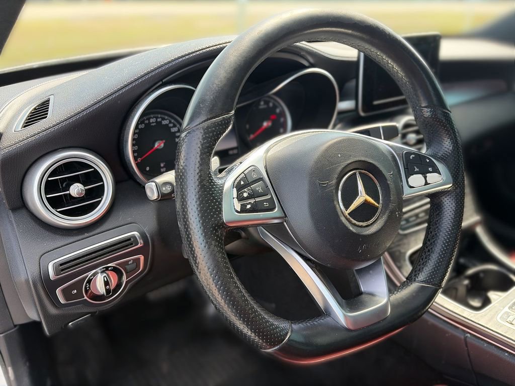 Used 2016 Mercedes-Benz C 300 Sedan image 10