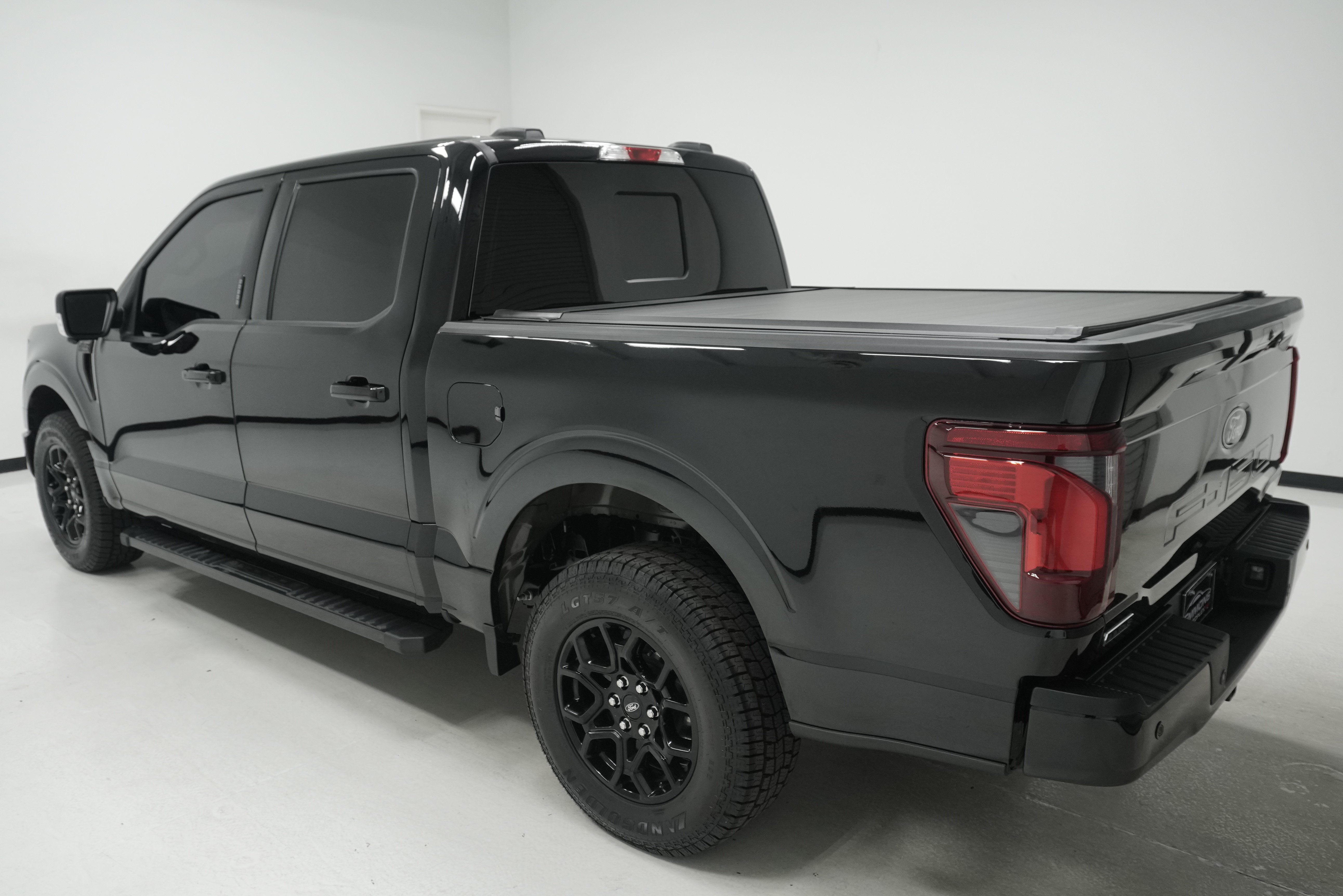Used 2026 Ford F150 XLT w/ Equipment Group 302A MID RWD image 5