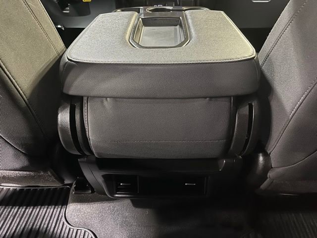 Used 2021 Chevrolet Silverado 1500 LT w/ Fleet Comfort Package AWD/4WD image 24