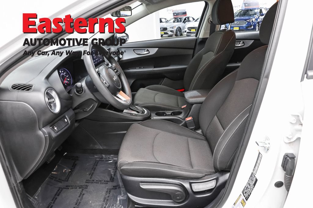 Used 2023 Kia Forte LXS FWD image 15