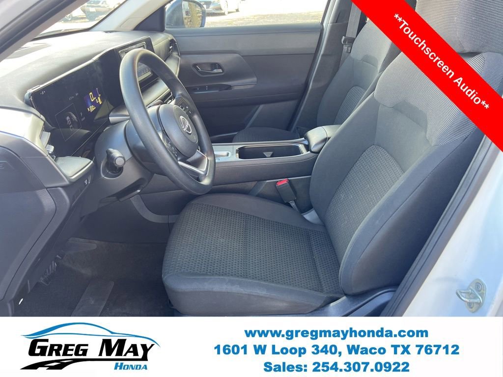 Used 2025 Nissan Kicks S image 20