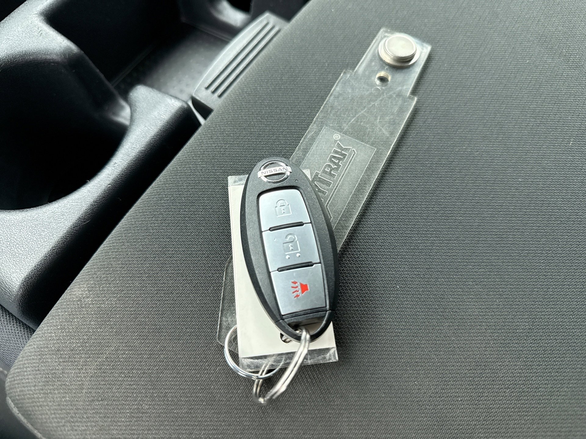 Used 2021 Nissan Titan SV w/ Accessory Utility Package image 22