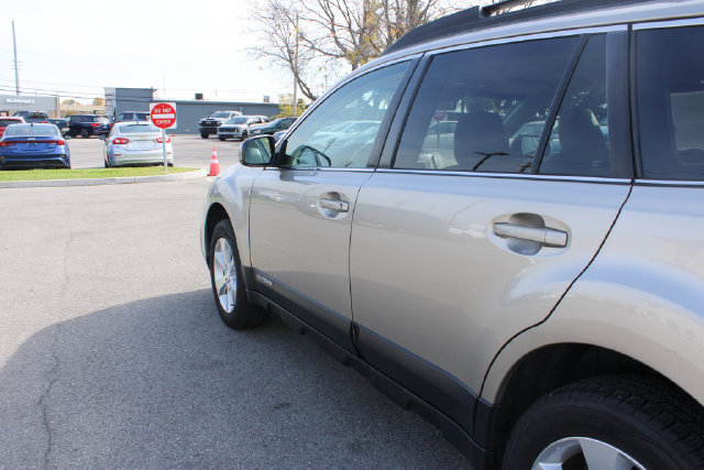 Used 2014 Subaru Outback 2.5i Limited AWD/4WD image 41