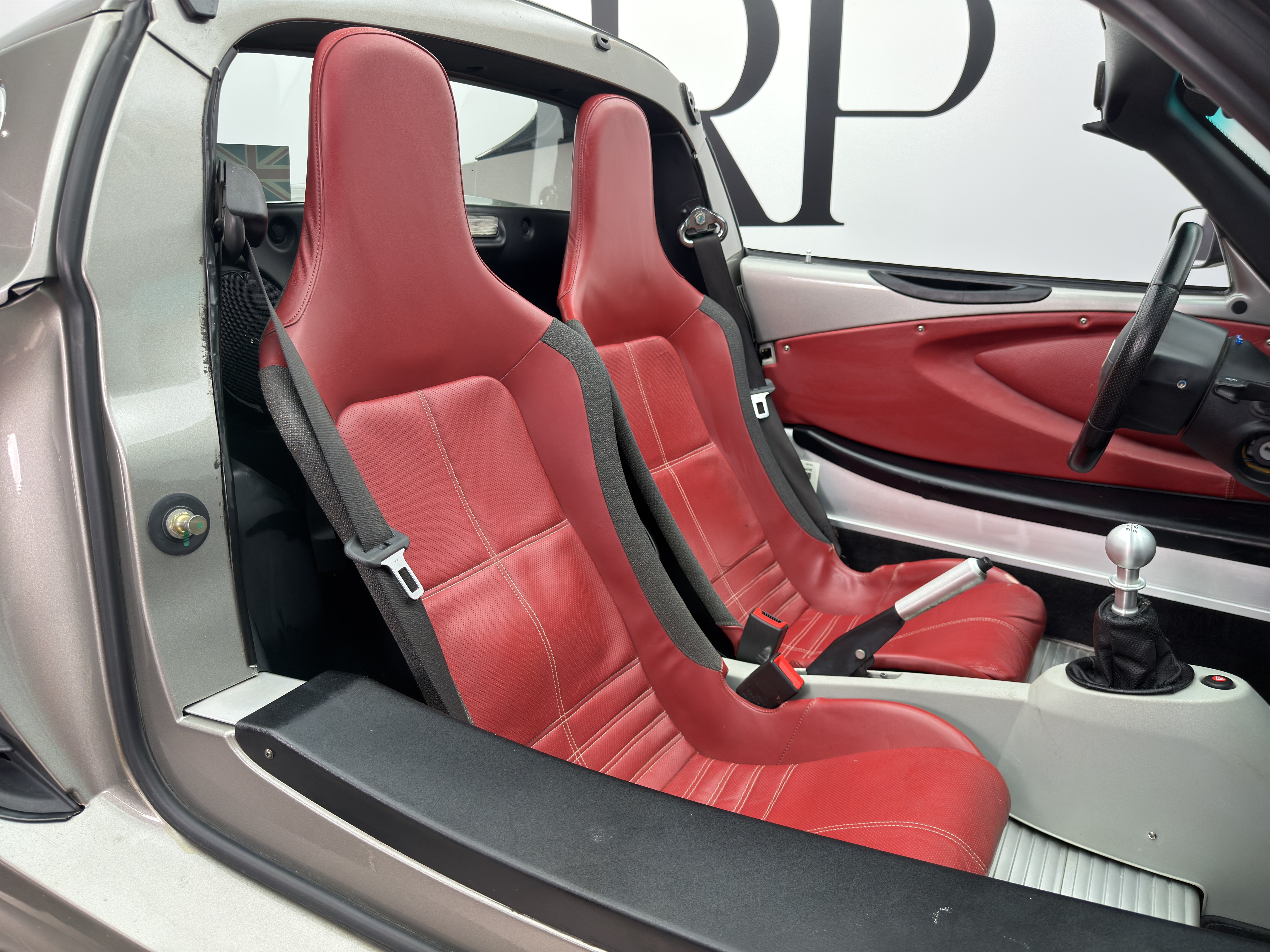 Used 2005 Lotus Elise RWD image 25
