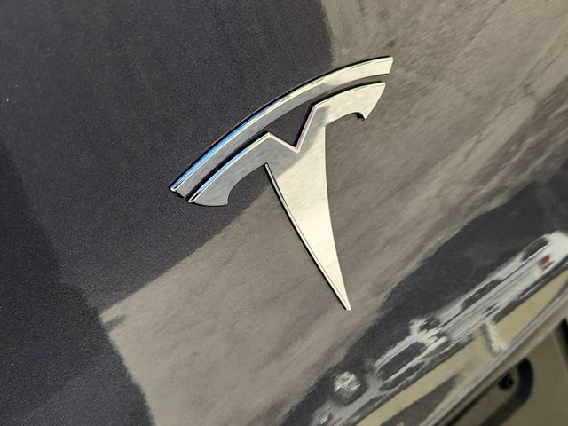 Used 2023 Tesla Model Y Performance AWD/4WD image 30