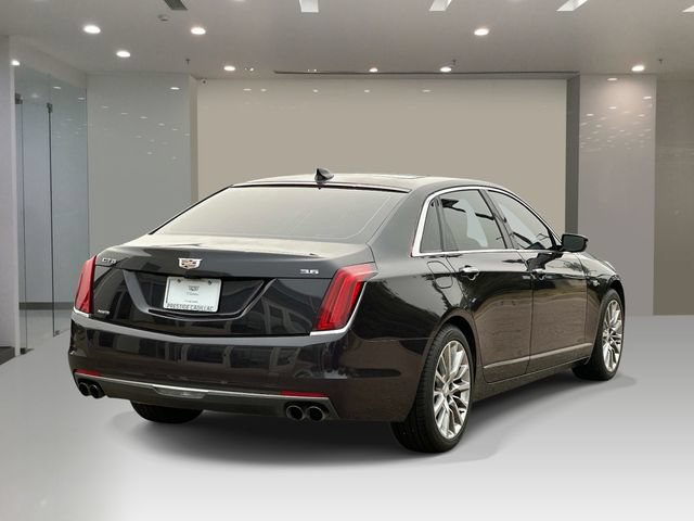 Used 2018 Cadillac CT6 Luxury AWD/4WD image 4
