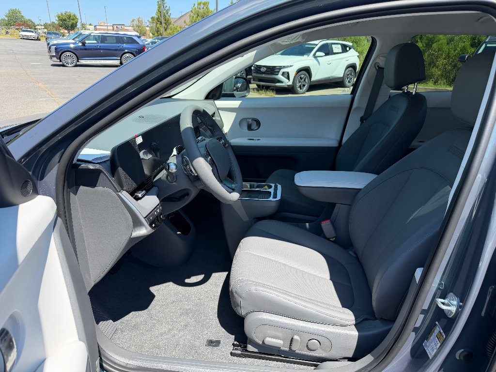 New 2027 Hyundai Ioniq 5 SEL RWD image 14